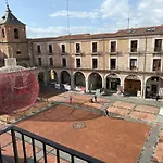Mercado Chico Suites